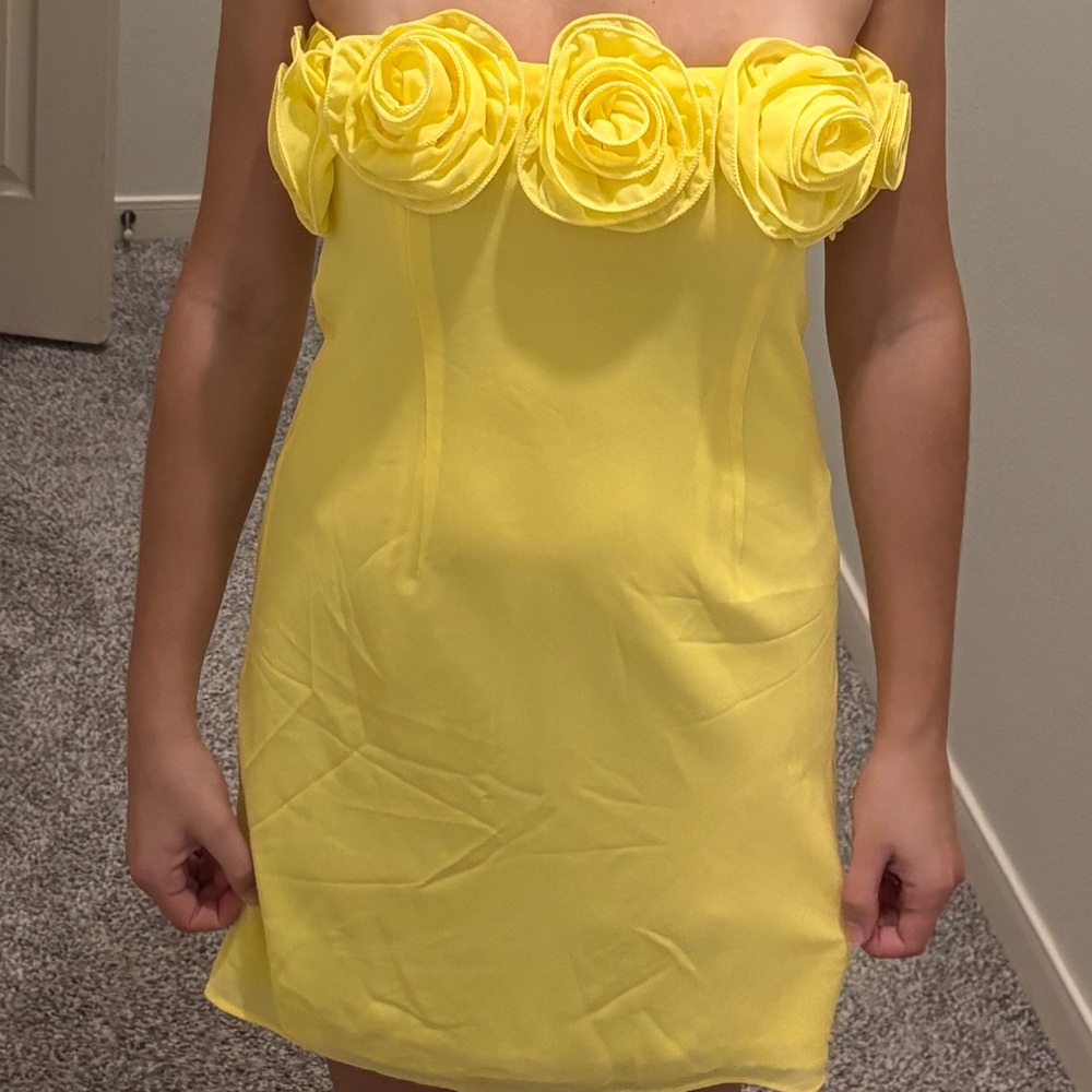 Yellow Strapless Dress with Floral Detail